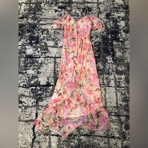 Lulu’s Floral Pink Maxi Dress